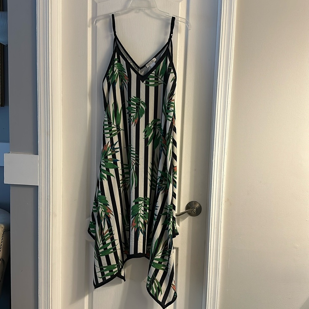 Black and White Stripe Tropics Cover Up